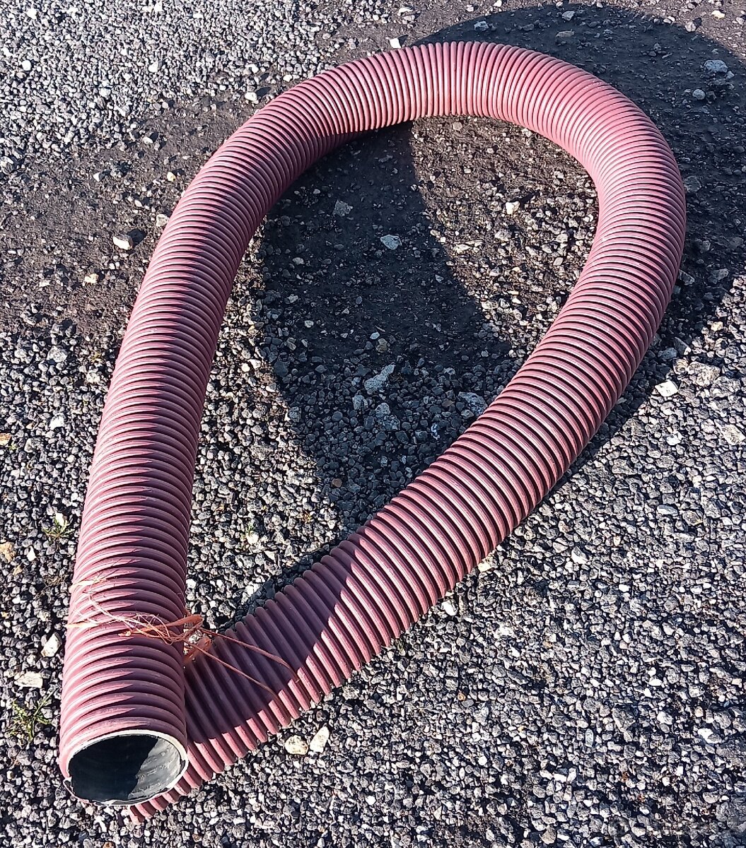 Elektrikářská chránička 125 mm, délka 3,5m