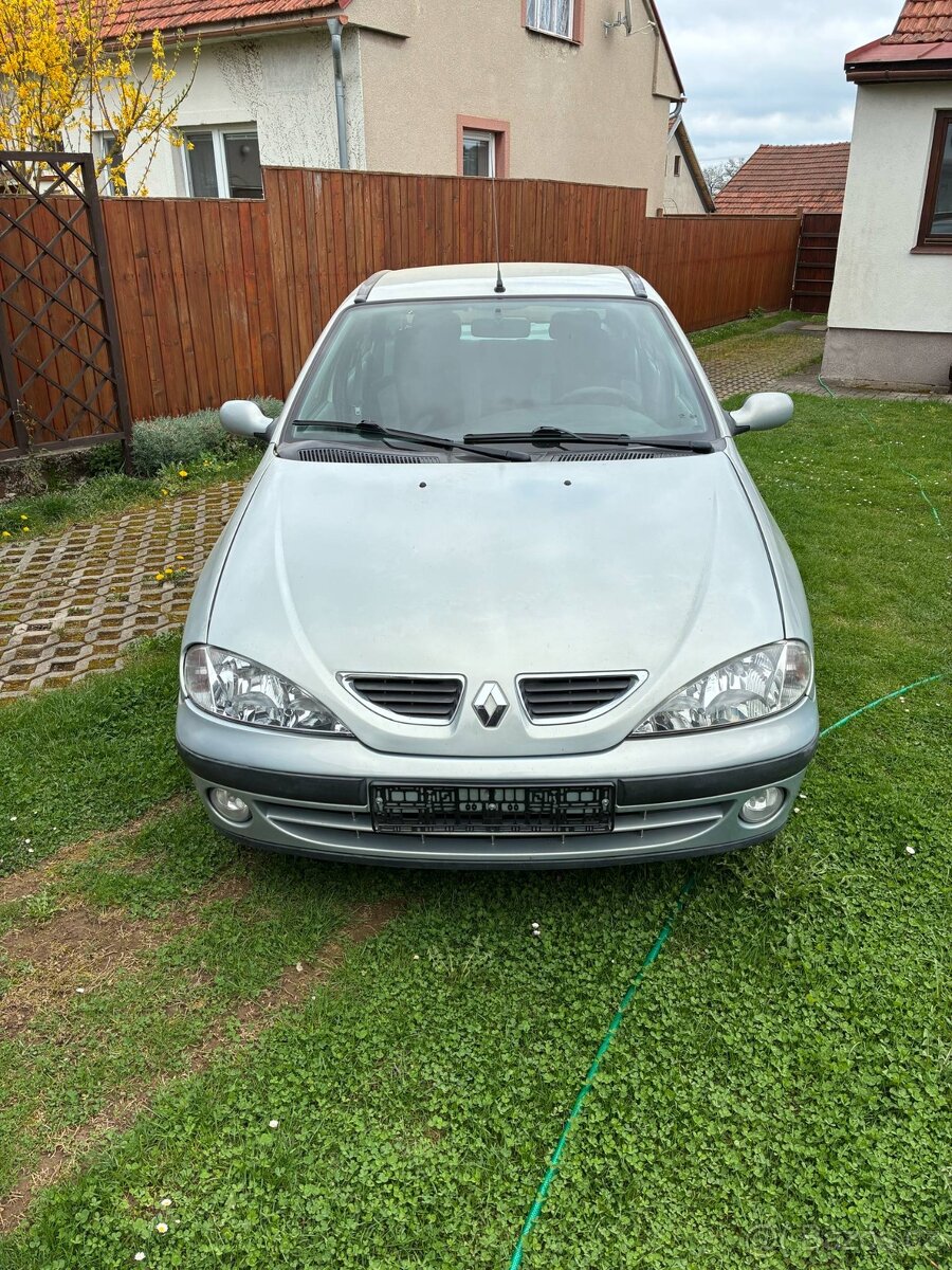 Renault Megane 1.6 16v