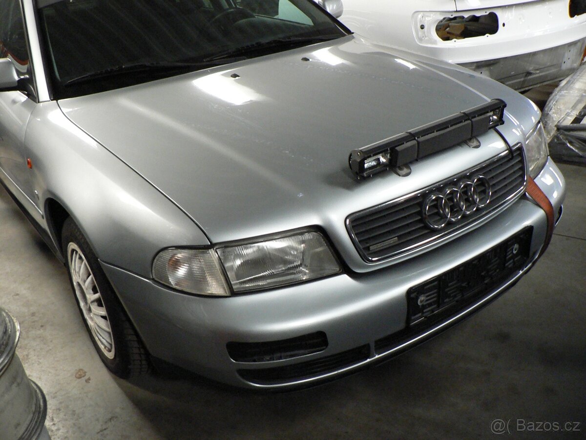 AUDI A4 1,8T QUATTRO