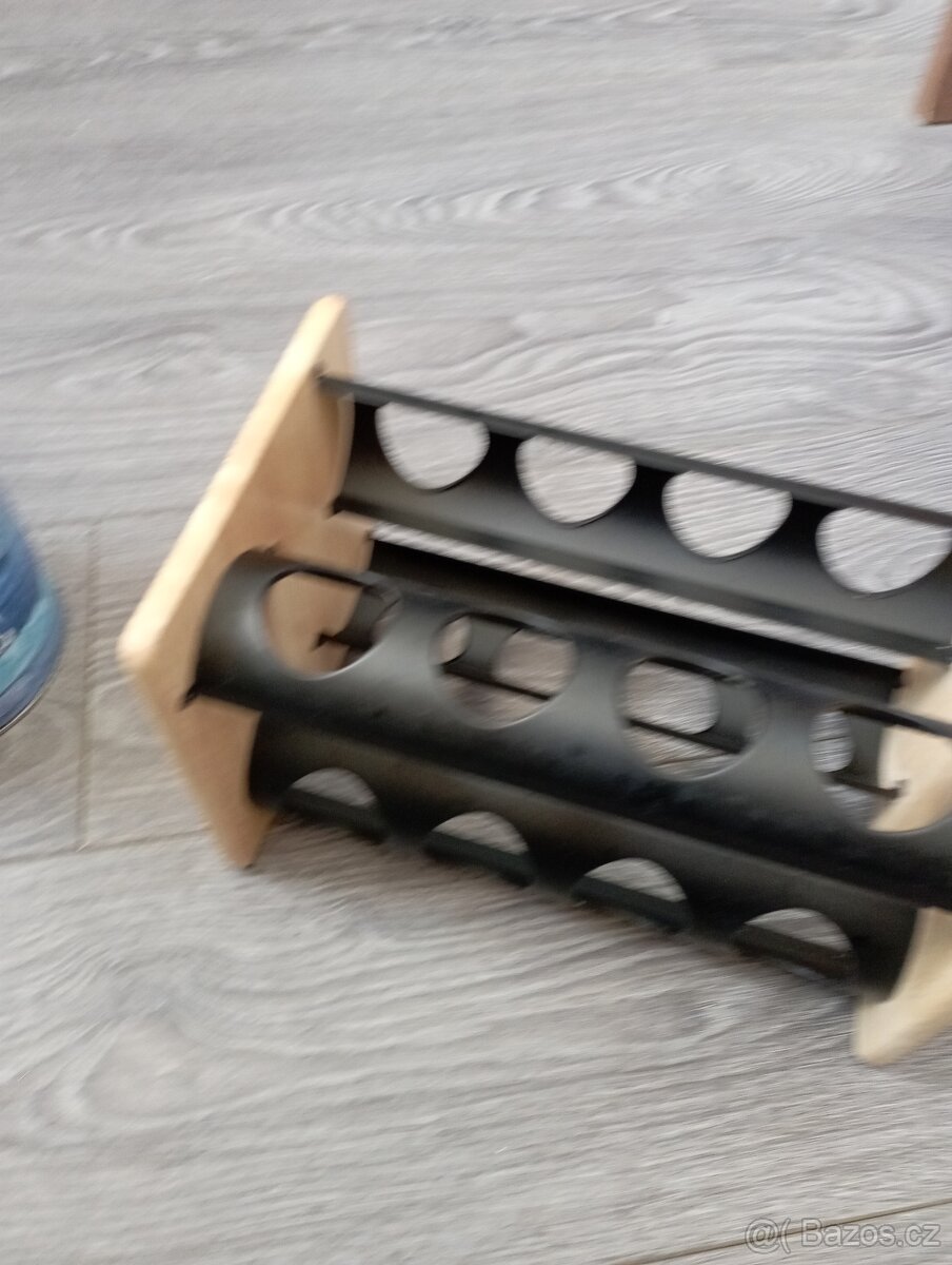 Prodám stojánek na koření