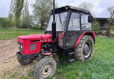 Traktor Zetor 6011