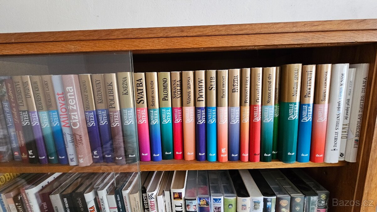 Danielle Steel knihy viz foto