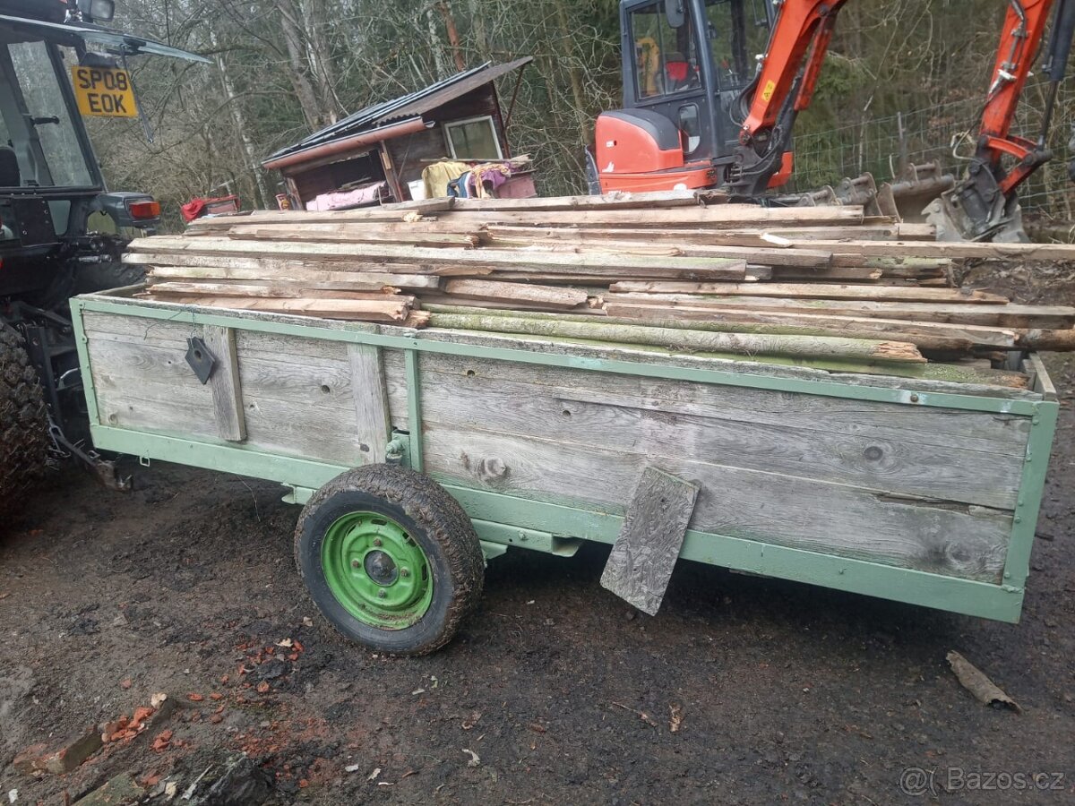 Přívěs za malotraktor