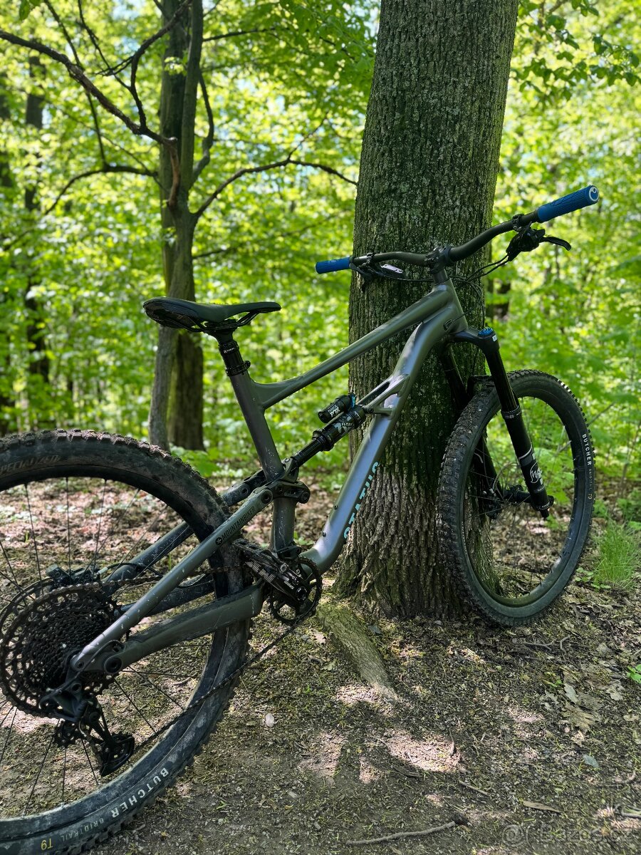 Specialized Status 160mm vel.S5 + příslušenství