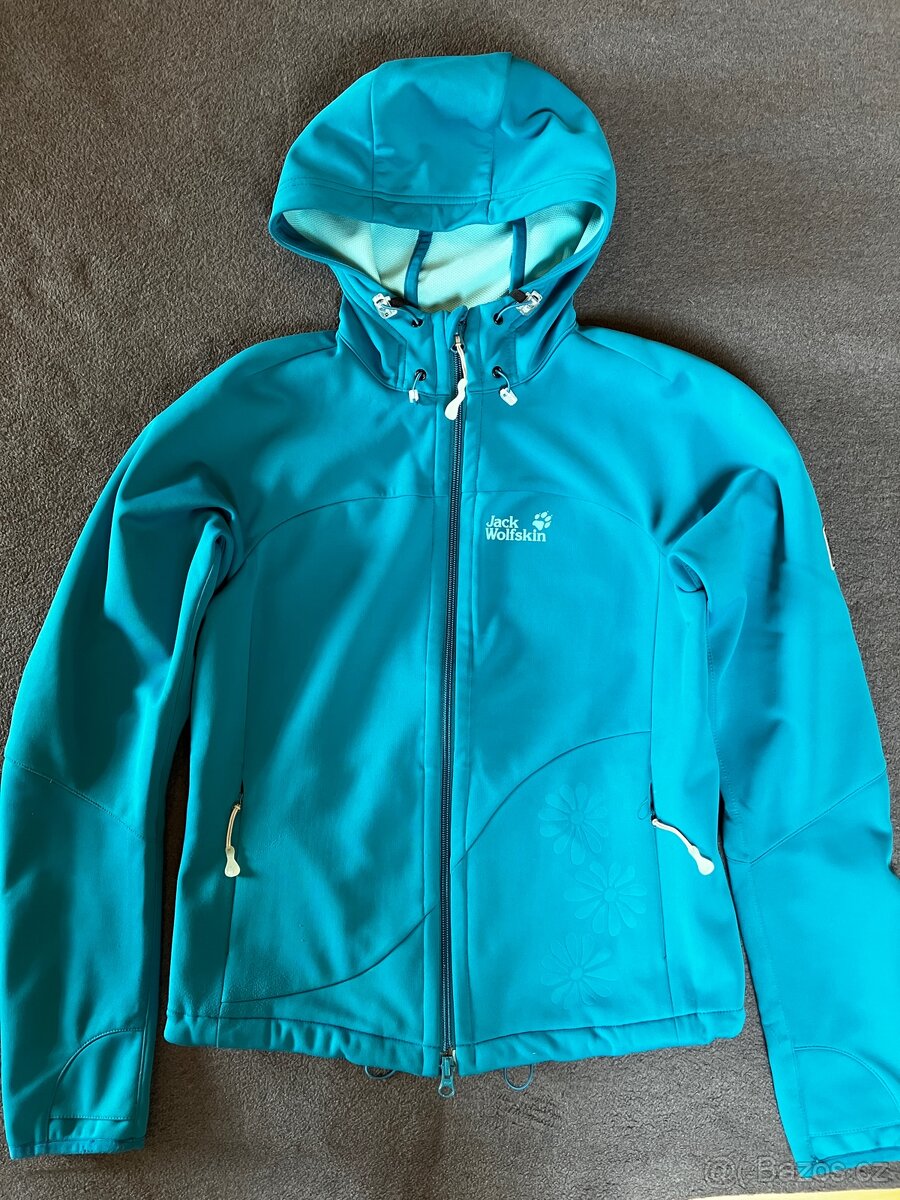 Dámská bunda vel S, Jack Wolfskin, výborný stav