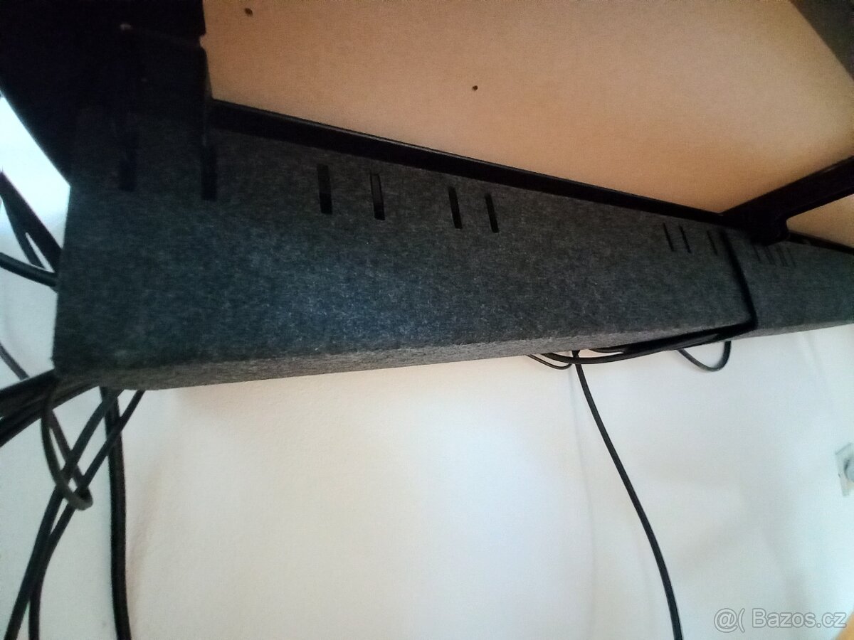 Přihrádka na kabely ke stolu Mittzon - Ikea