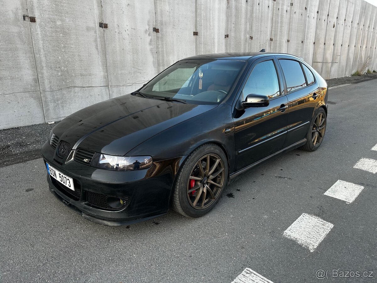 Prodám Seat Leon Cupra R na náhradní díly