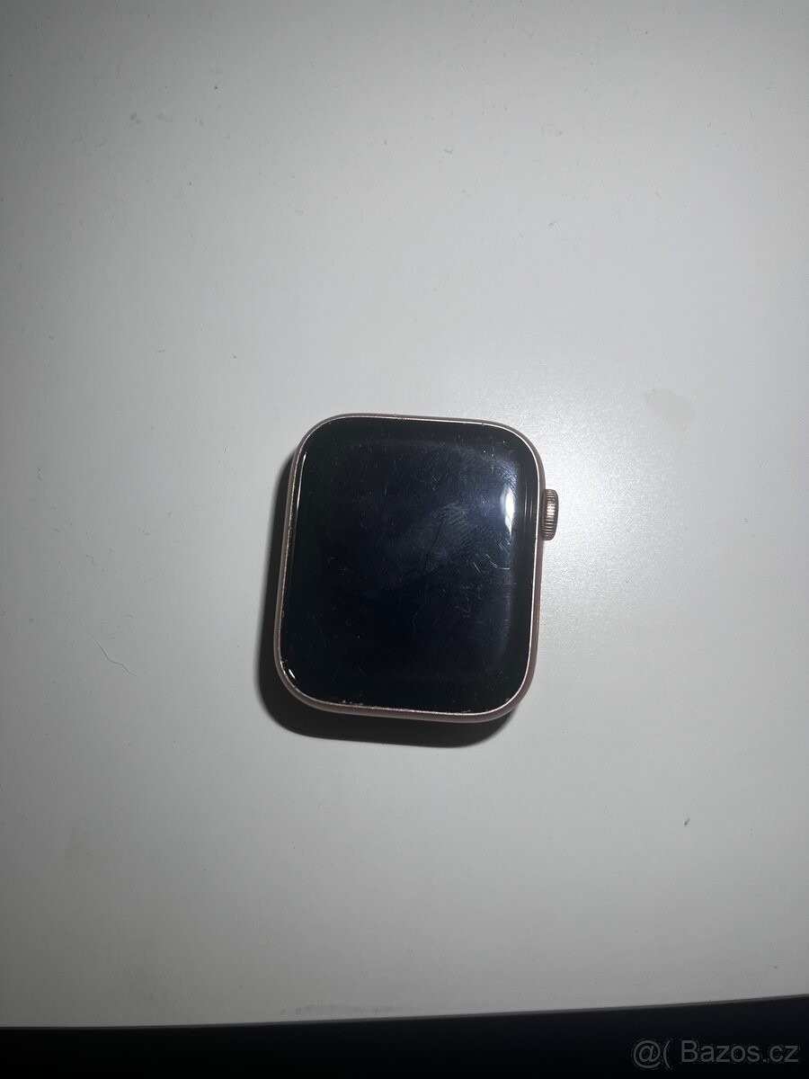 Apple Watch SE 44mm