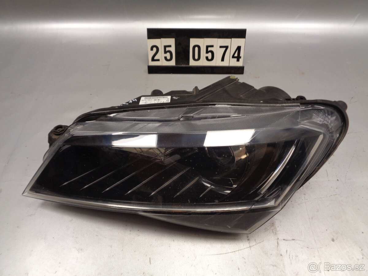 levé přední světlo xenon Škoda Superb 3 3V1 941 015 A