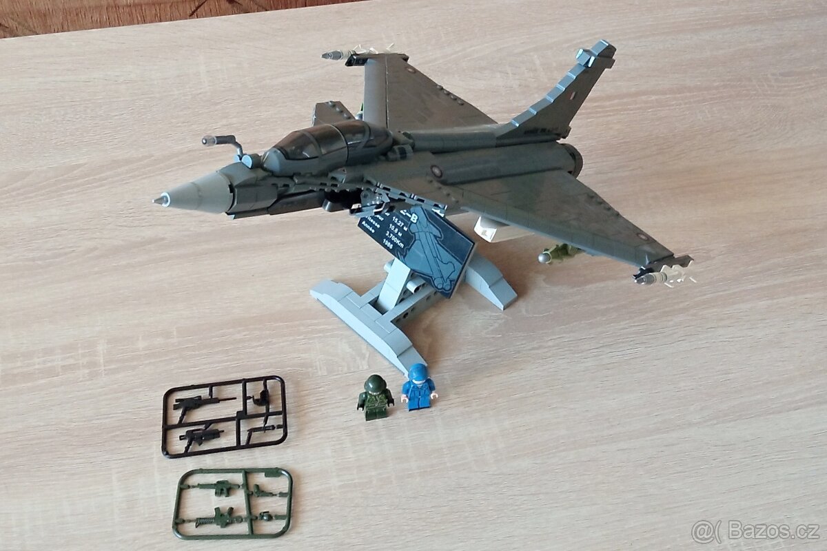 Dassault Rafale - building blocks