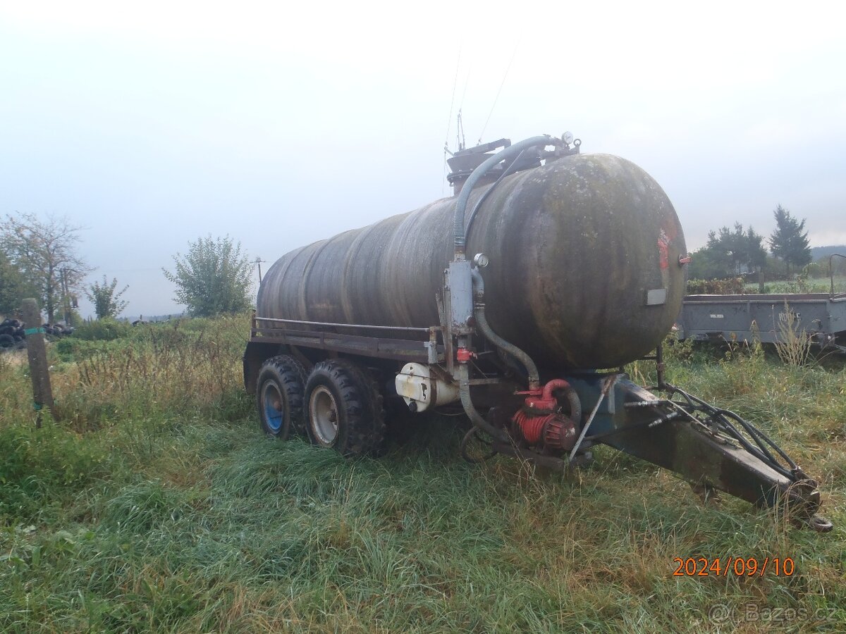 Prodám fekál HTS 100