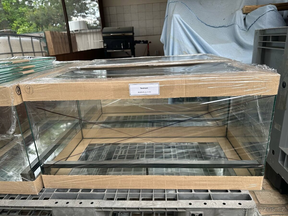 Prodám nové terárium 80x40x40 na délku