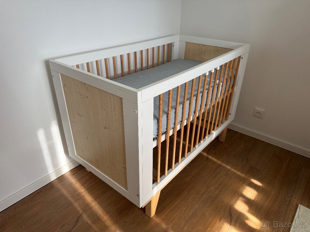 Dětská postýlka 120x60 s matrací (antialergickou)