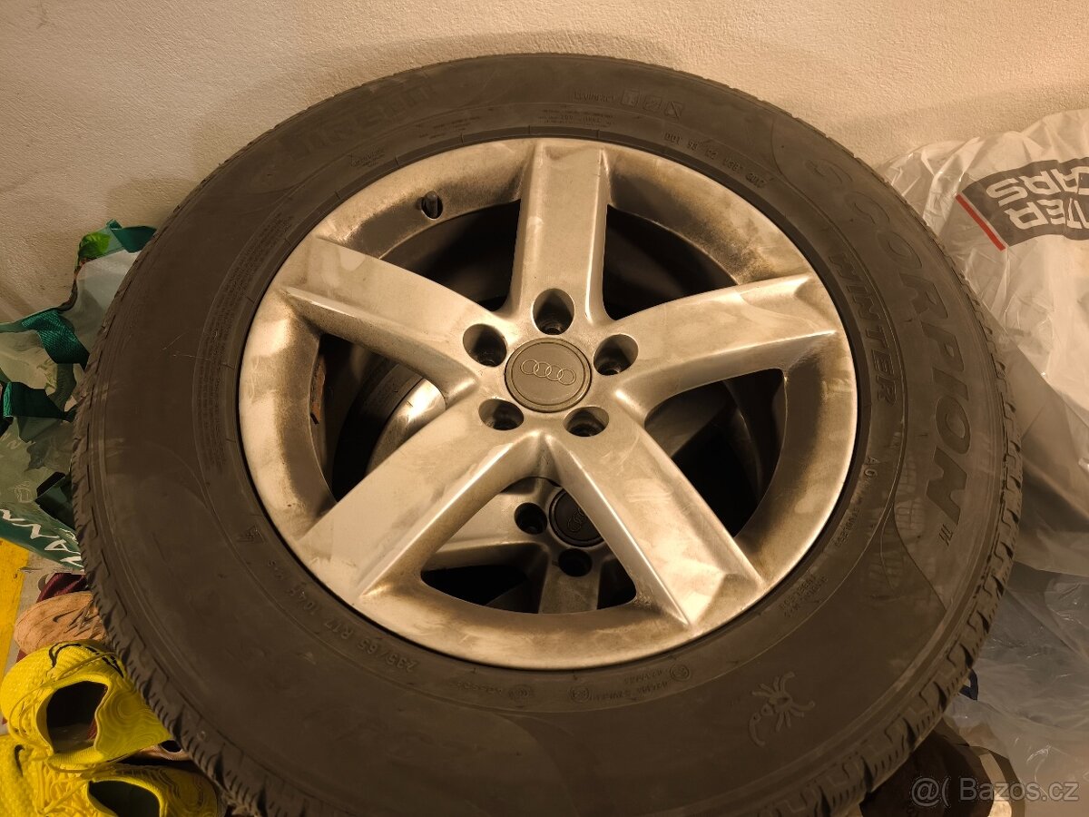 Alu kola Audi 235/65 R17