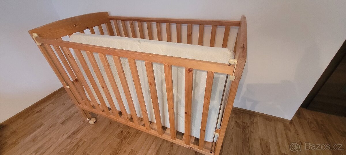 Prodám dětskou postýlku vč.matrace