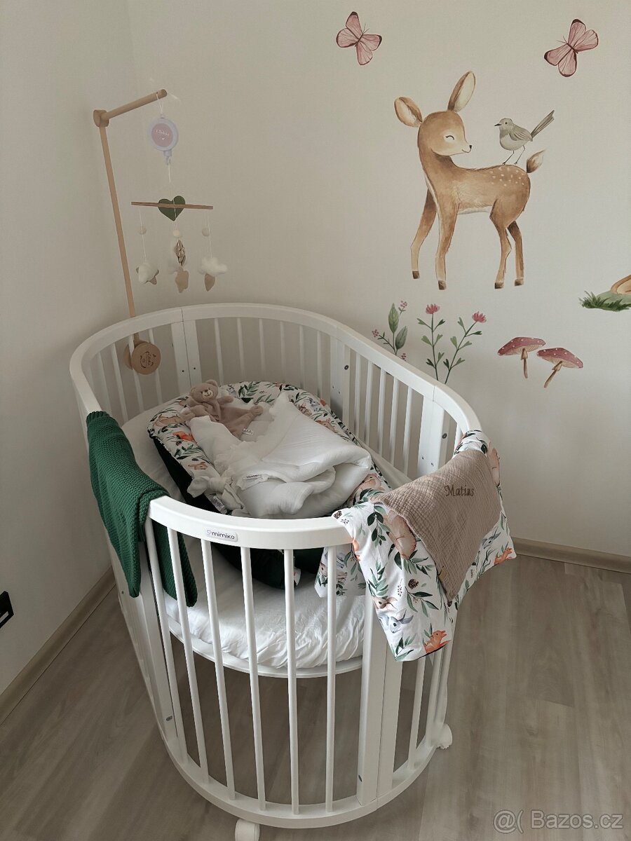 Dětská roustouci postýlka Mimiko 9v1