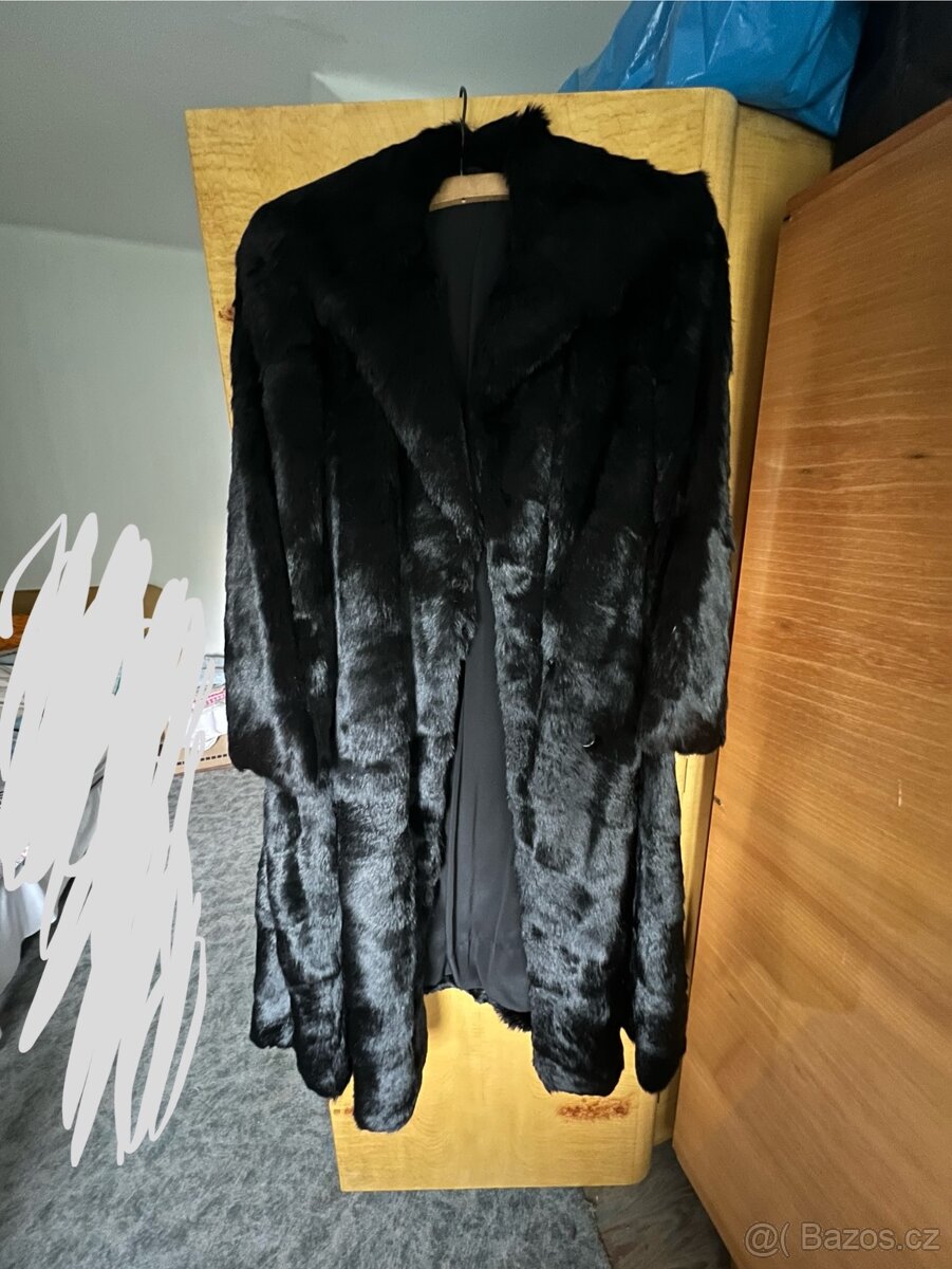 Vintage kabát z pravé kožešiny