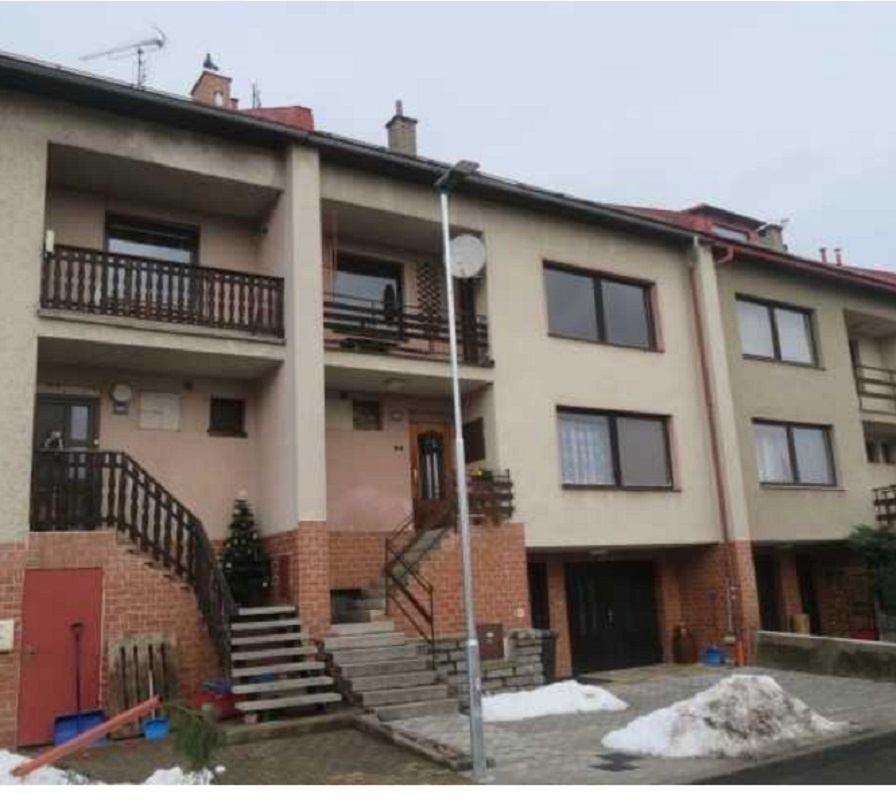 Prodej řadového domu a pozemků, Jilemnice, ID 7135e 2204