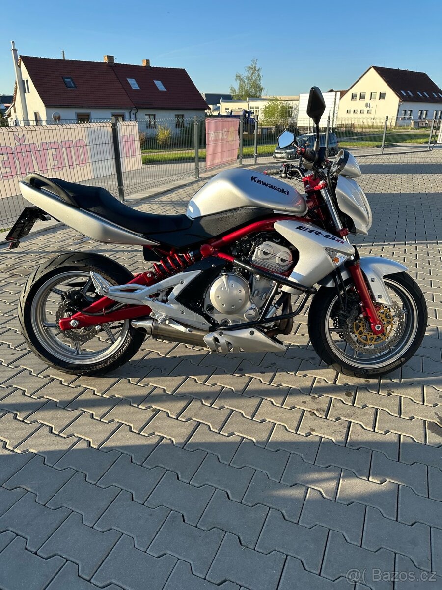 Kawasaki ER-6