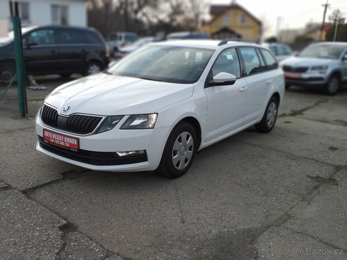 ŠKODA OCTAVIA COM III,1,6 TDi,ESP,KLIMA,ČR.SERVISKA