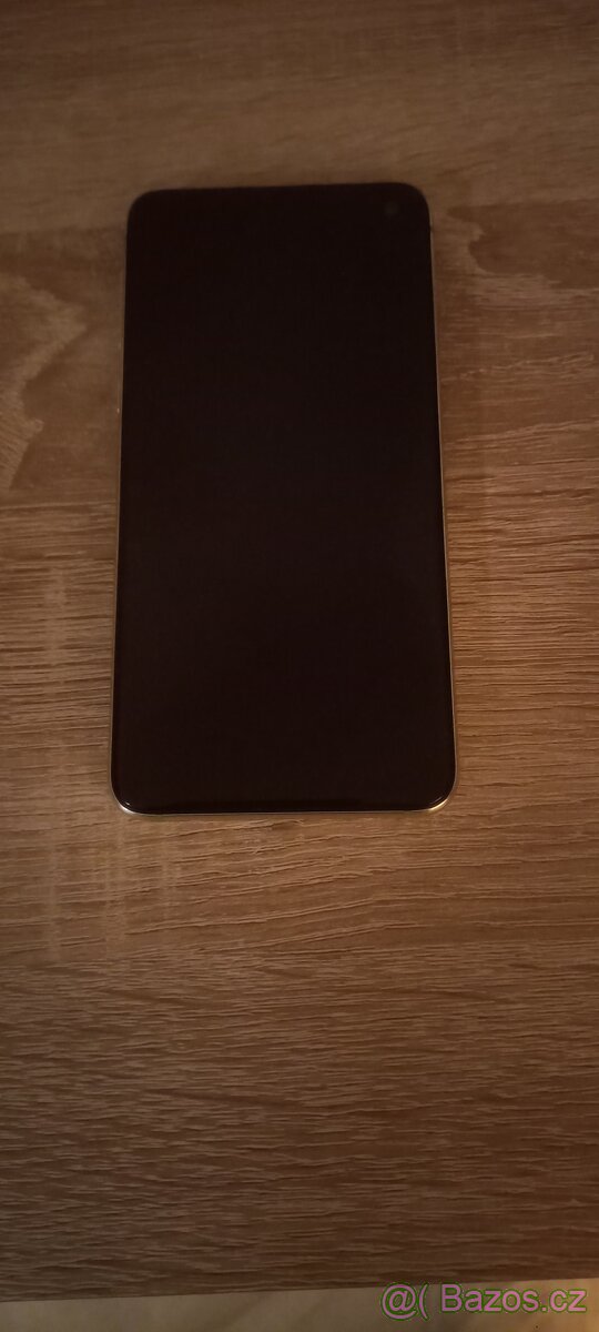 Samsung s10 e