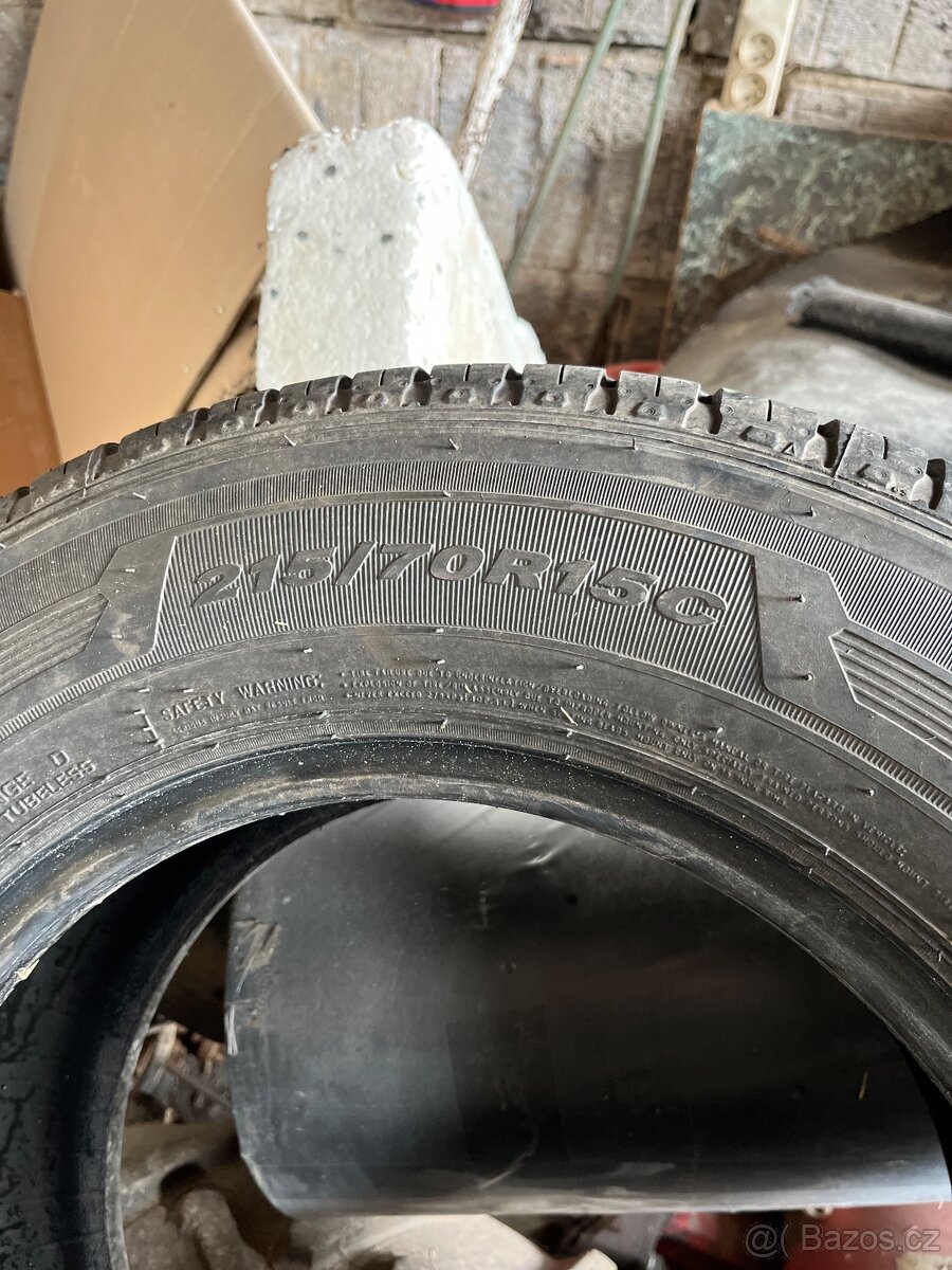 Letní pneu 215/70R15C