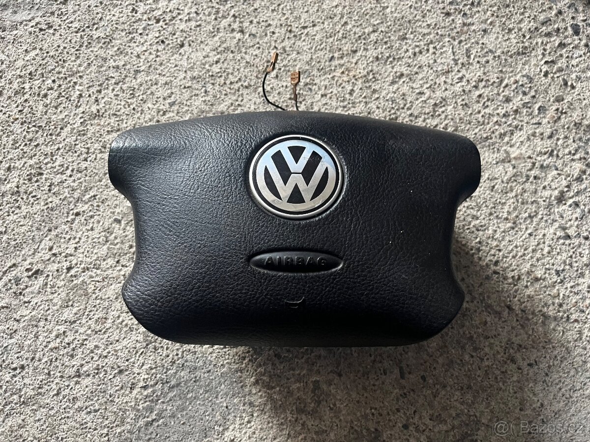 VW Passat B5,5-airbag volantu