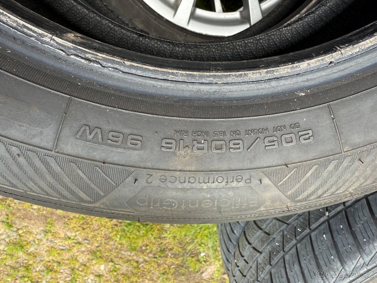 205/55 r16 letni goodyear