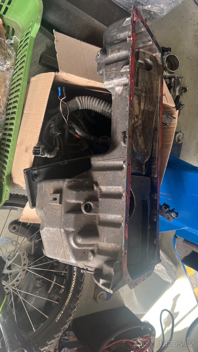 Díly m50b25