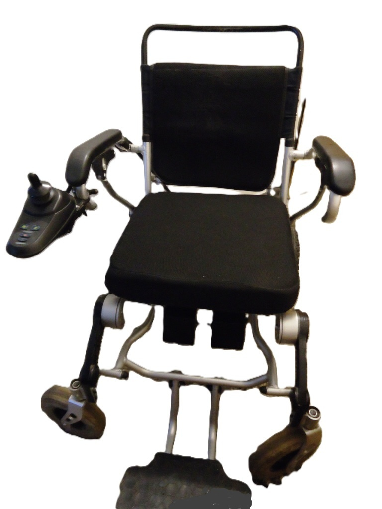Skládací elektrický invalidní vozík