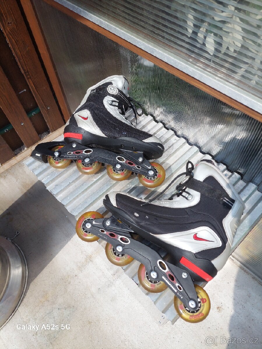 Kolečkové brusle Nike Comp lite 2021 vel. 45