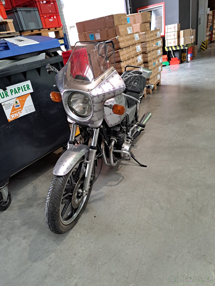 KAWASAKI Z 750
