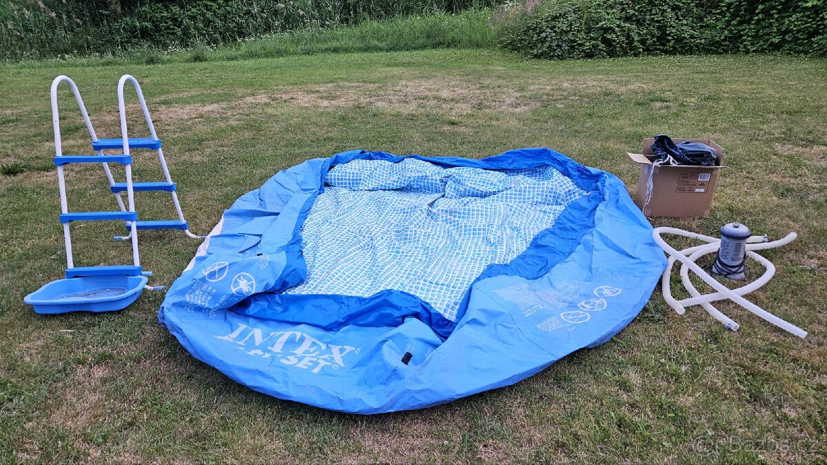 Bazen Intex easy set 3.66m s prislusenstvim
