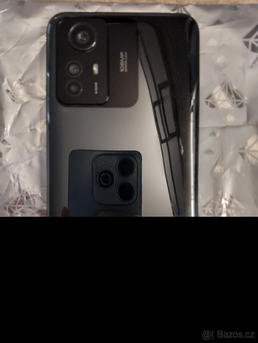 Nabízím Xiaomi Redmi Note 12S – 108 Mpx, AMOLED, rychlá doho