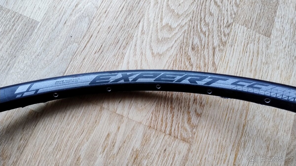 Al ráfek MERIDA Expert CC 29", 32 děr, v.š.23 mm, jako nový