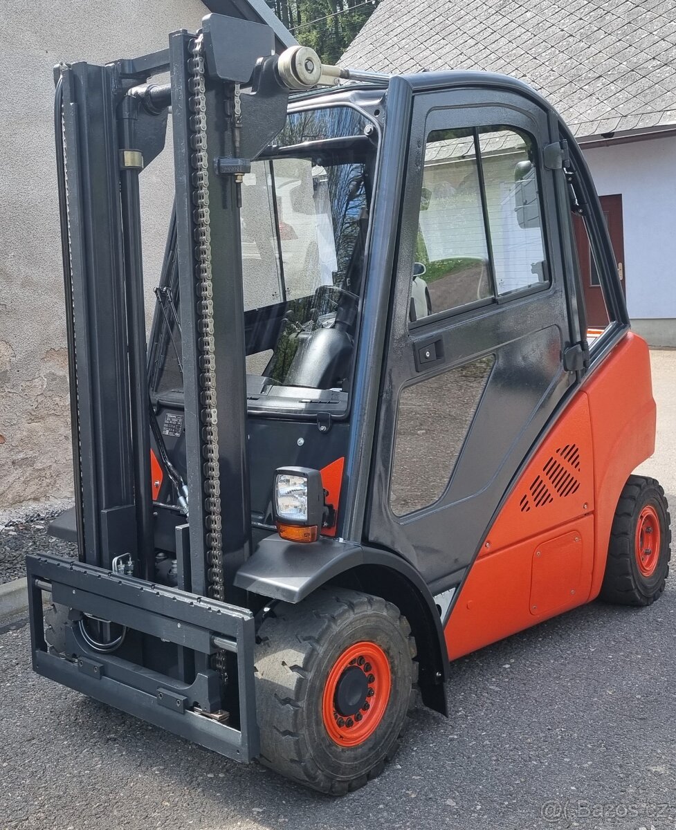 vysokozdvižný vozík Linde H25T