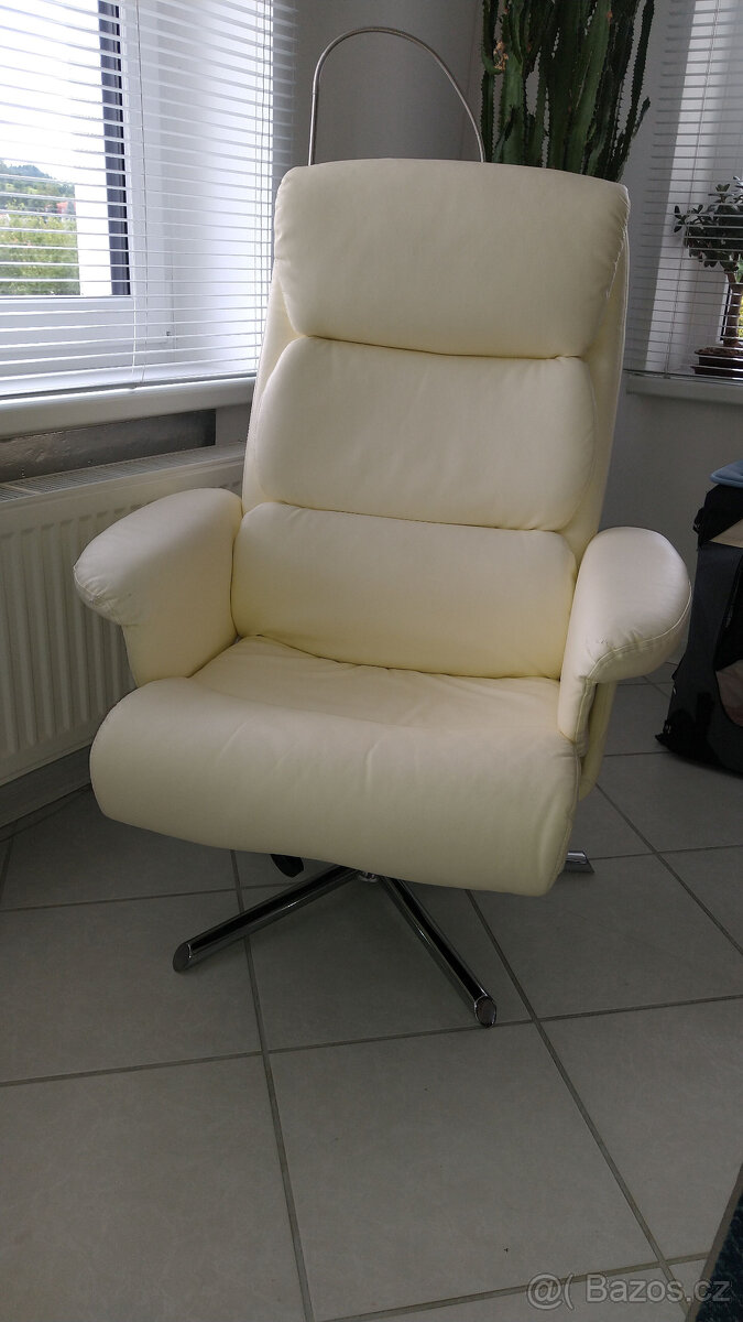 Relaxační křeslo Mayer