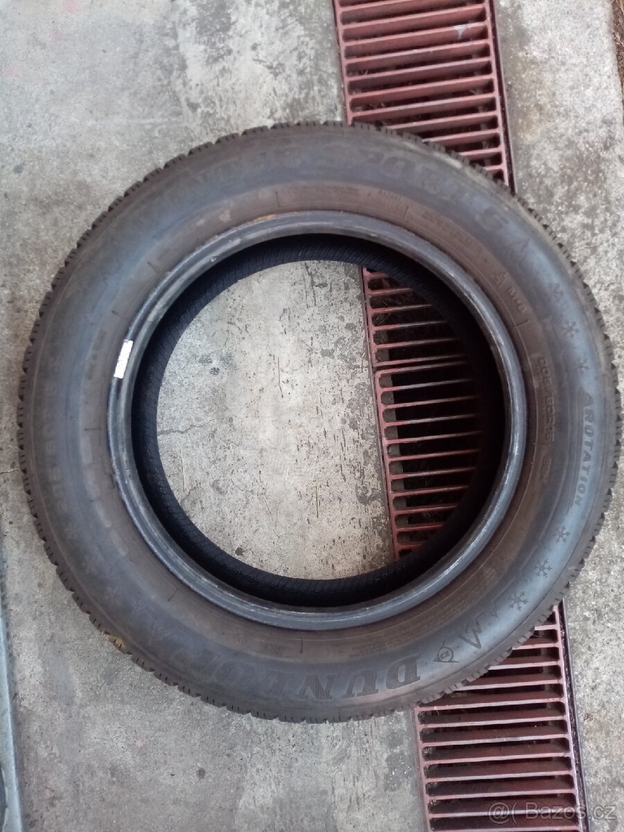 Pneu Dunlop zimní 205/60 r16