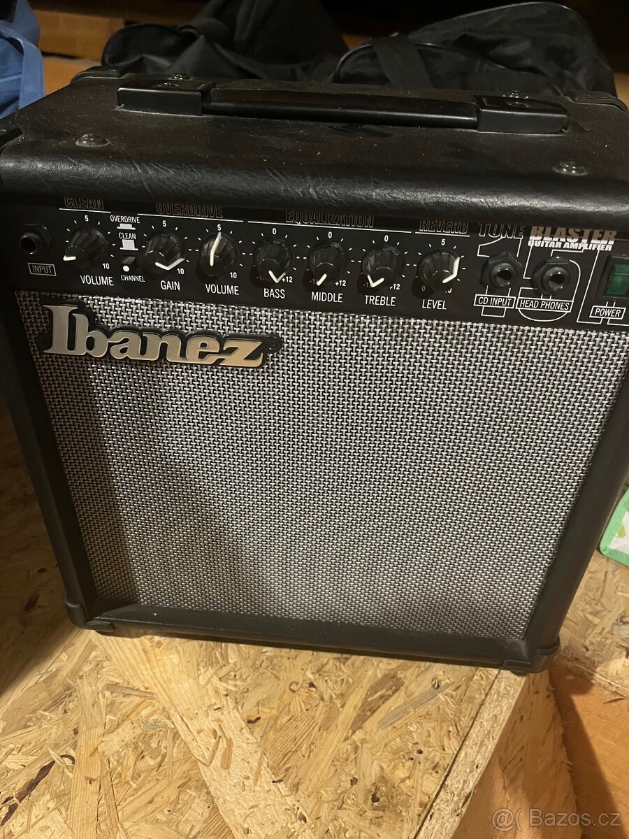 Kytarové kombo Ibanez 15W