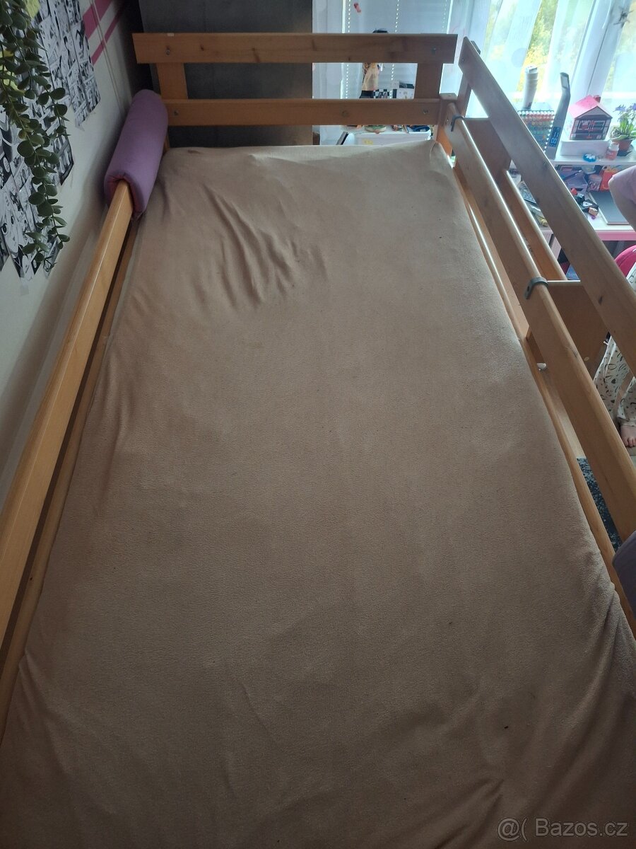 Patrová postel Domestav včetně schodů