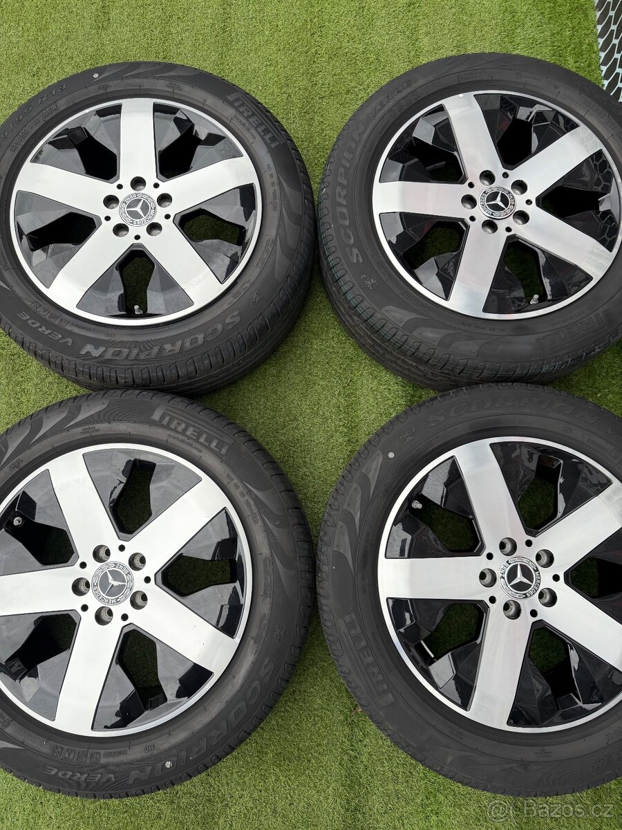 Mercedes GLB / GLA ZÁNOVNÍ LETNÍ SADA PIRELLI ORIGINÁL