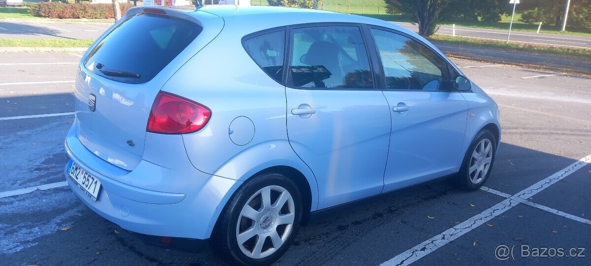 Prodam Seat Altea 1,6 75kw benzín. Nová STK.