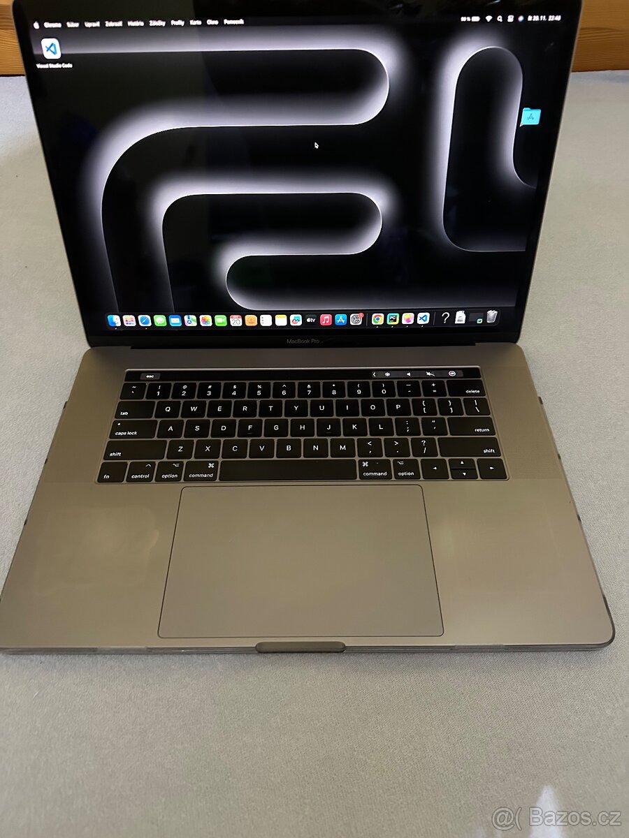MacBook pro 2017 15inch
