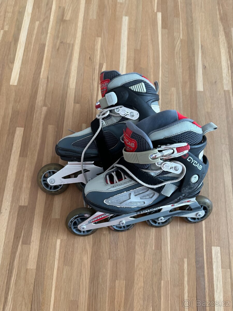Dětské kolečkové brusle vel. 37