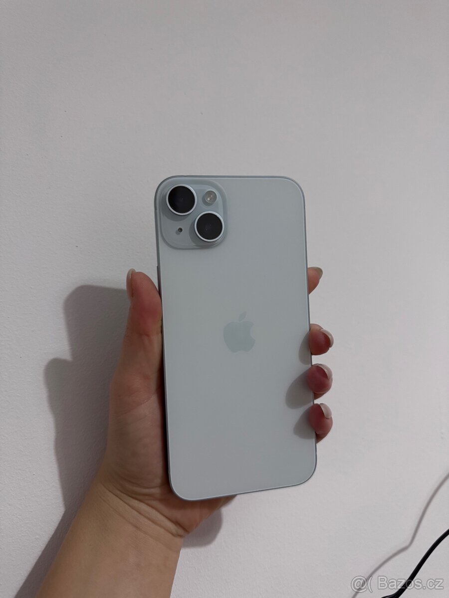Prodám iPhone 15 Plus 256