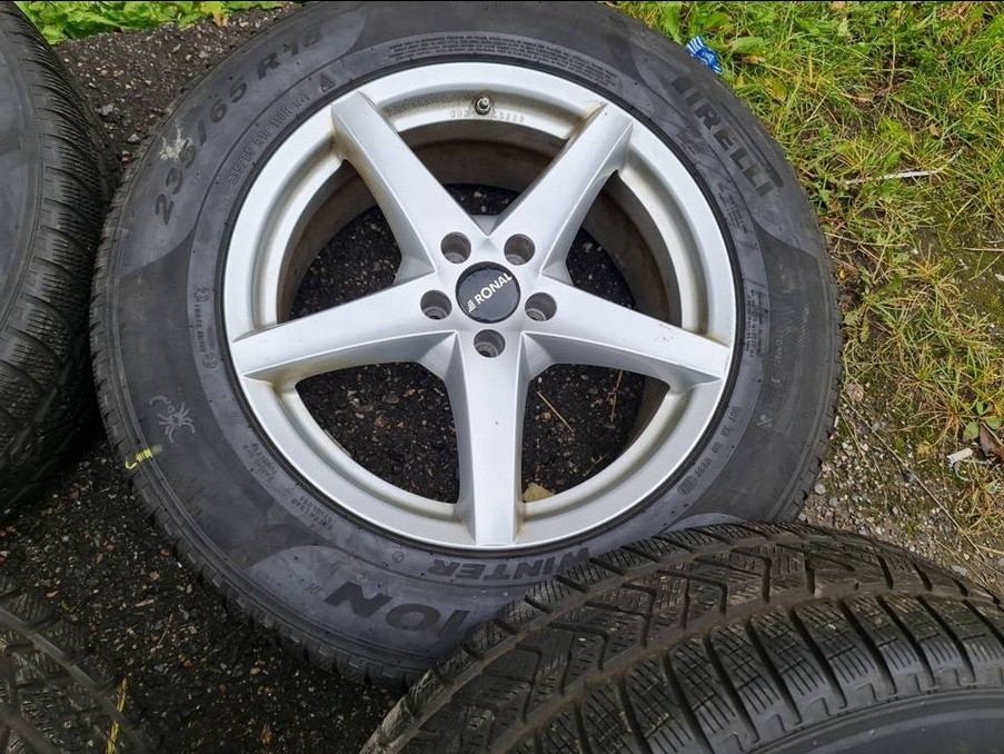 Zimní ALU kola R18 5x108 | 8Jx18 ET42