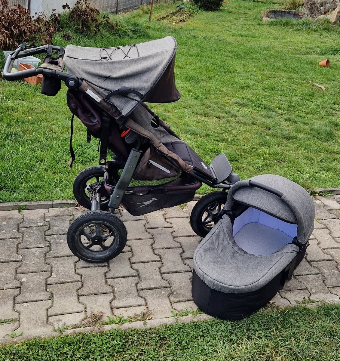 Tfk joggster advanture premium line