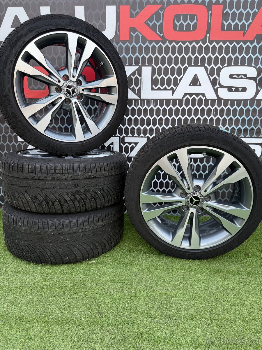 Mercedes C W205 - DVOUROZMĚR