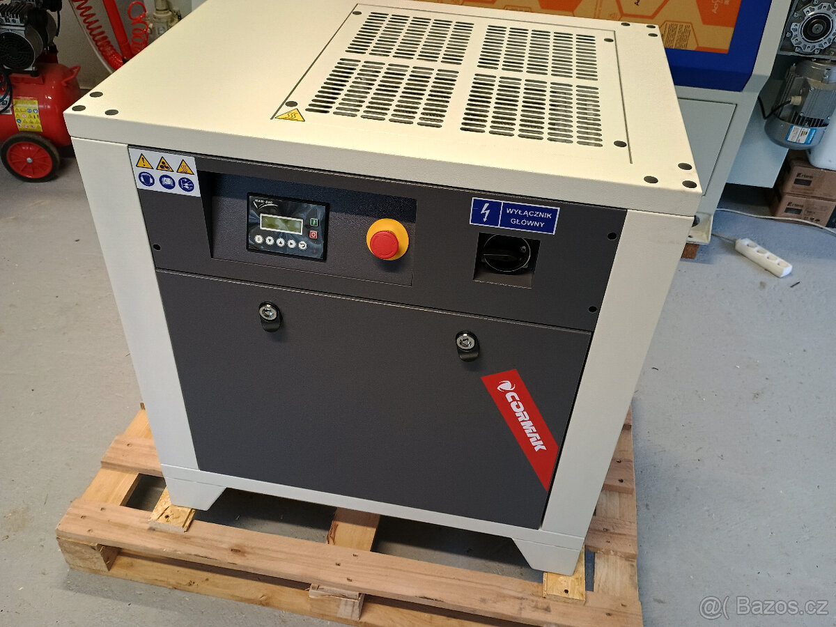 Šroubový kompresor LUFT700 5,5kW, 10bar, 630l/min.