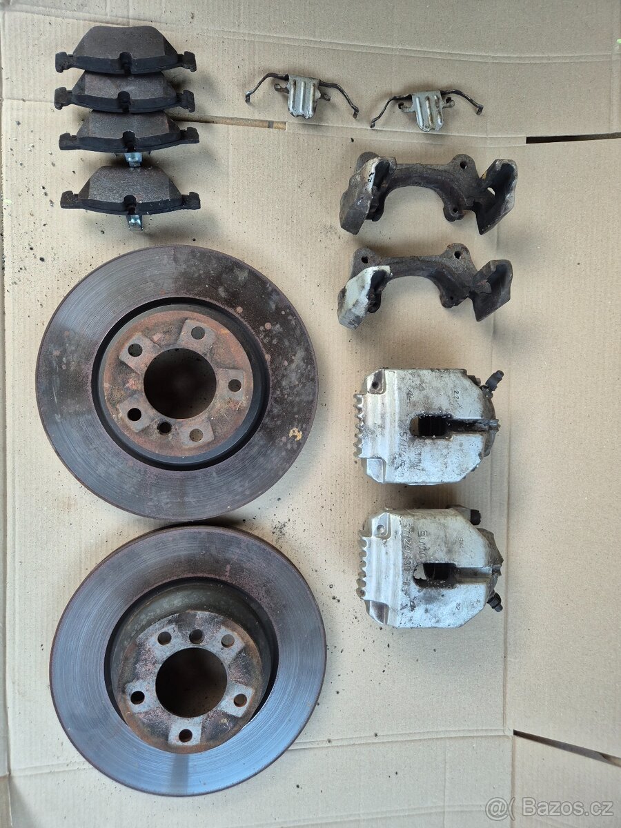 Přední brzdy 330mm E90/91 komplet